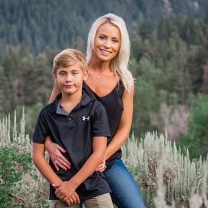 Meet your Posher, Shayna